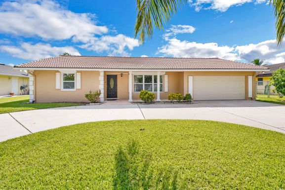 170 Meadowlark, Royal Palm Beach, FL 33411