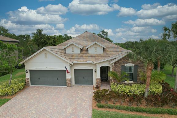 1171 Cherry Blossom, Palm City, FL 34990