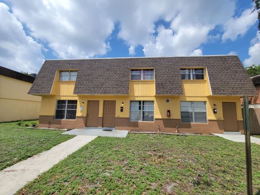 2311-2315 59th, Lauderhill, FL 33313