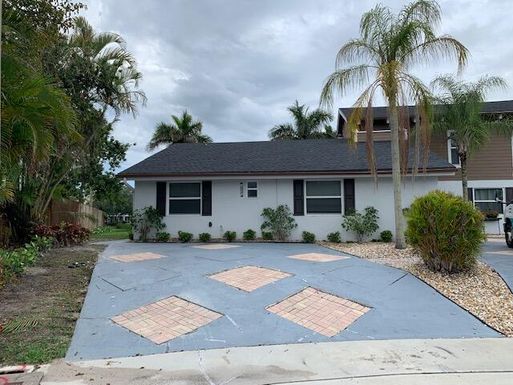 1431 Riverside, Wellington, FL 33414