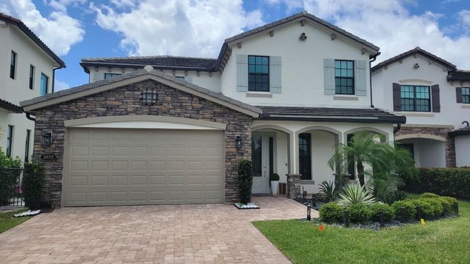 8859 Grand Prix, Boynton Beach, FL 33472