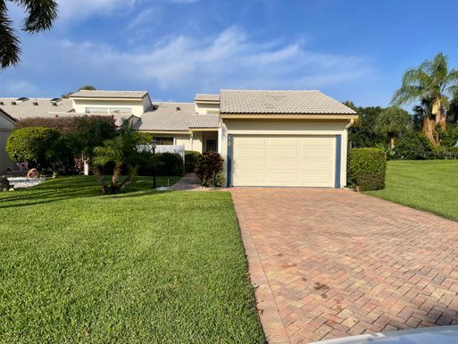 1 Eastgate, Boynton Beach, FL 33436