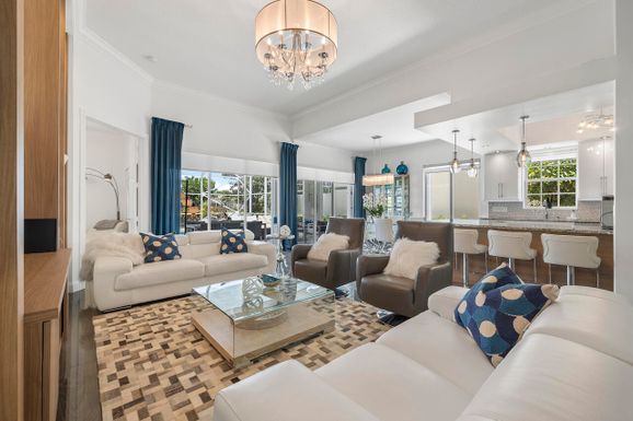 8361 Tobago, Wellington, FL 33414