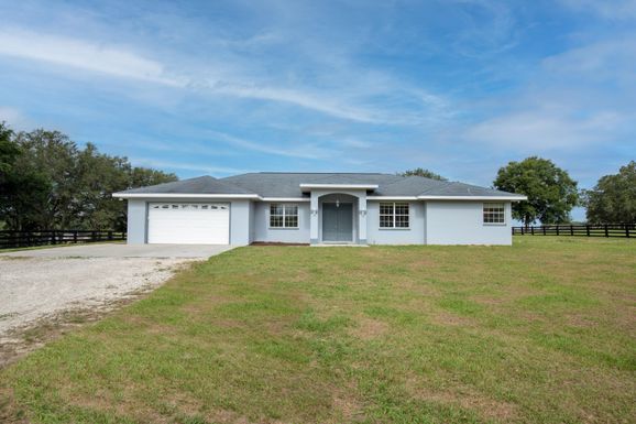 630 210th, Dunnellon, FL 34431