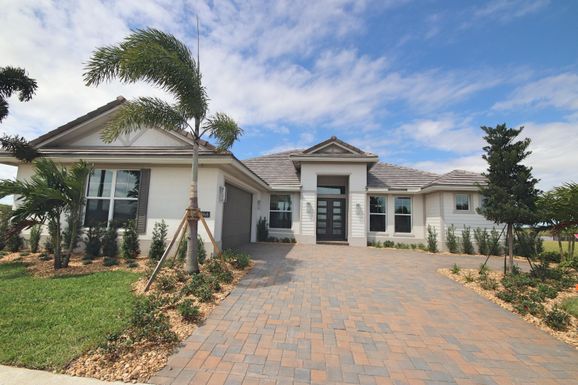 9364 Pinnacle, Port Saint Lucie, FL 34987