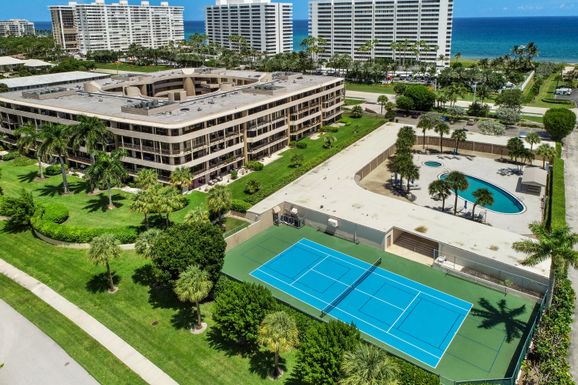 1401 Ocean, Boca Raton, FL 33432