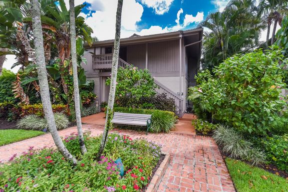 7071 Rain Forest, Boca Raton, FL 33434