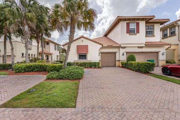 6072 116, Coral Springs, FL 33076