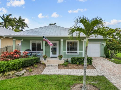 942 30th, Palm City, FL 34990