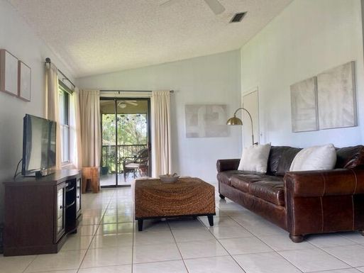 12950 Dartford, Wellington, FL 33414