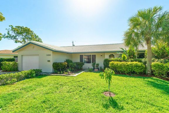 2240 2nd, Boca Raton, FL 33431