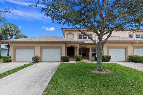 1862 Sandhill Crane D1, Fort Pierce, FL 34982