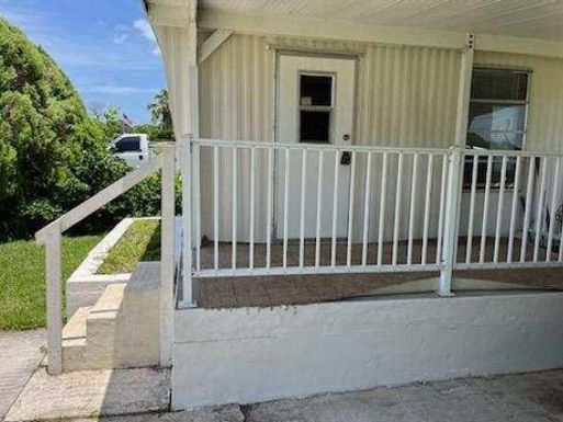 82 15th, Stuart, FL 34994