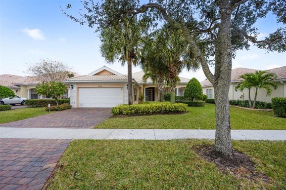 8435 Yorke, Wellington, FL 33414