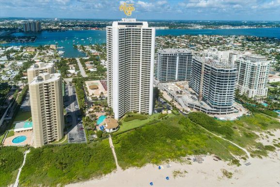 3000 Ocean, Singer Island, FL 33404
