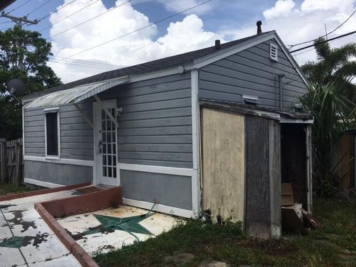 1309 J, Lake Worth Beach, FL 33460