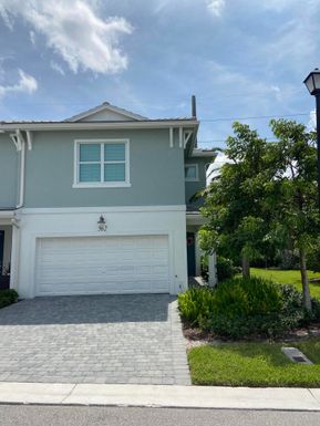 562 Parsons, Deerfield Beach, FL 33442