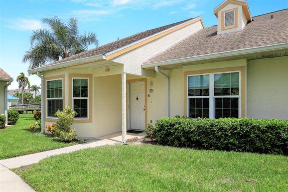 1827 Aynsley, Vero Beach, FL 32966