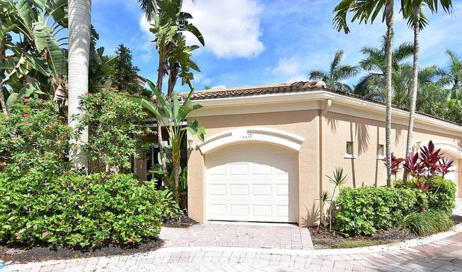 7717 Azalea, West Palm Beach, FL 33412