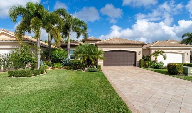 12353 Laguna Valley, Boynton Beach, FL 33473