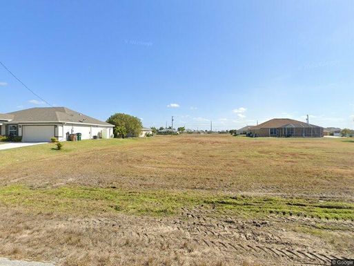 523 25, Cape Coral, FL 33993