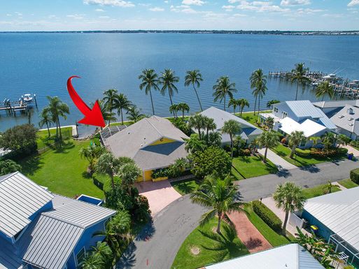 3971 Breakwater, Jensen Beach, FL 34957