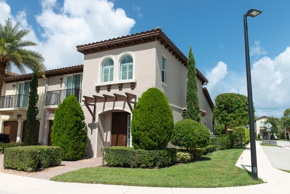 123 Diamante, Jupiter, FL 33477