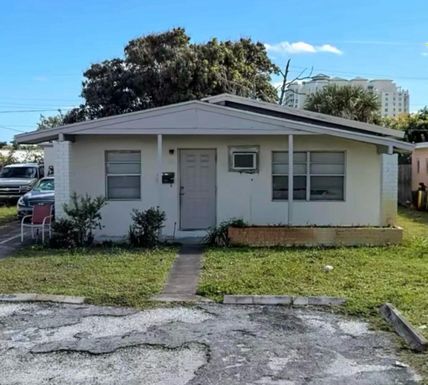 502 2nd, Boynton Beach, FL 33435