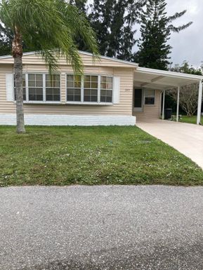 262 West Caribbean Blvd, Port Saint Lucie, FL 34952
