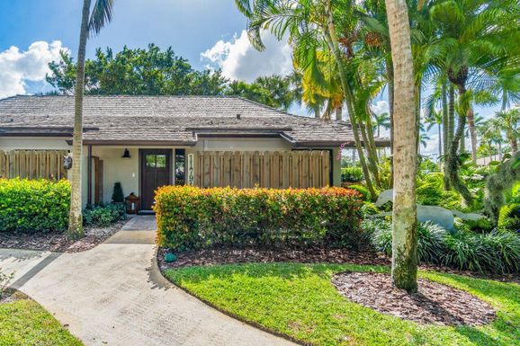 11794 Wimbledon, Wellington, FL 33414