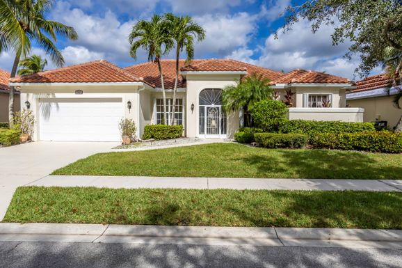 7647 Red River, West Palm Beach, FL 33411