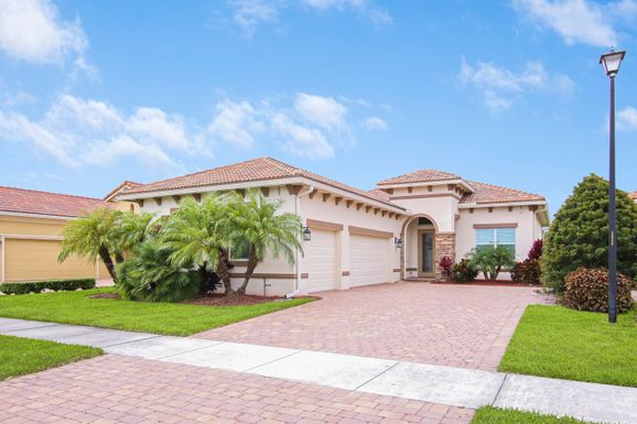 17060 Ambrose, Port Saint Lucie, FL 34986