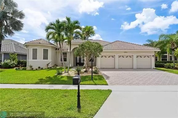 21707 Marigot, Boca Raton, FL 33428