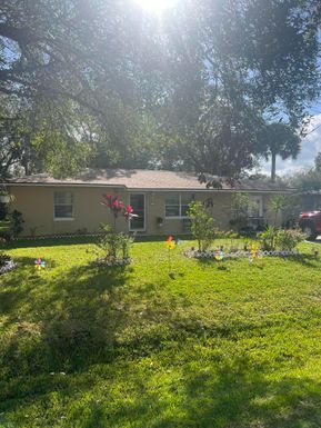 7407 Deland, Fort Pierce, FL 34951