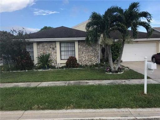 21071 Woodspring, Boca Raton, FL 33428