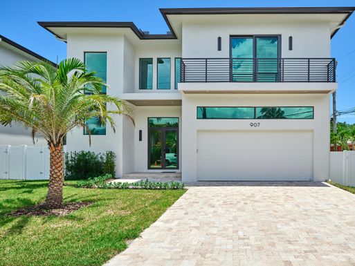 907 2nd, Delray Beach, FL 33444