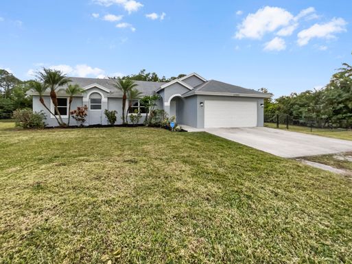 17392 Valencia, Loxahatchee, FL 33470