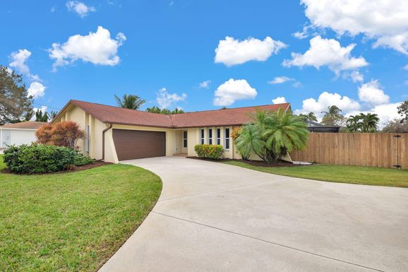 357 Seabrook, Tequesta, FL 33469