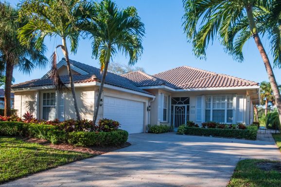 416 Kelsey Park, Palm Beach Gardens, FL 33410