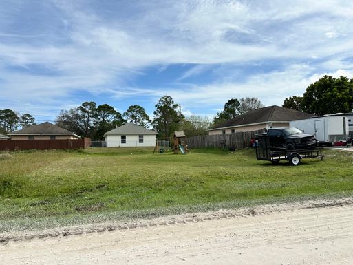 1186 14th, Vero Beach, FL 32962