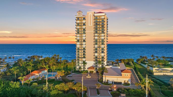 5150 Ocean, Singer Island, FL 33404