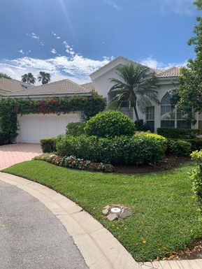 105 Windward, Palm Beach Gardens, FL 33418