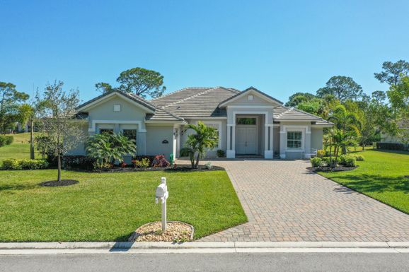 2982 Bent Pine, Fort Pierce, FL 34951