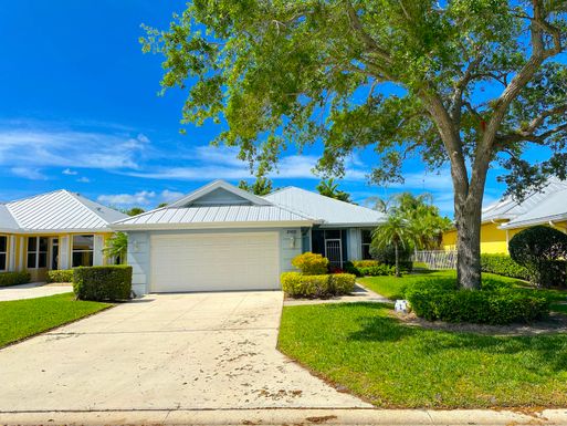 2102 Mayflower, Palm City, FL 34990