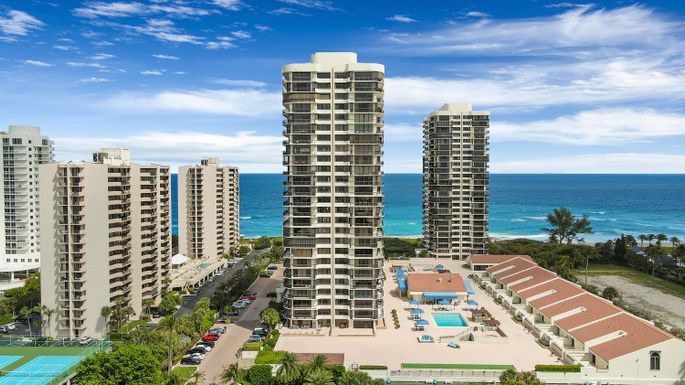 4100 Ocean, Singer Island, FL 33404