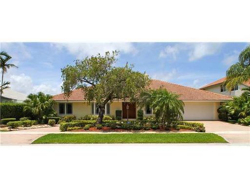 885 Mulberry, Boca Raton, FL 33487