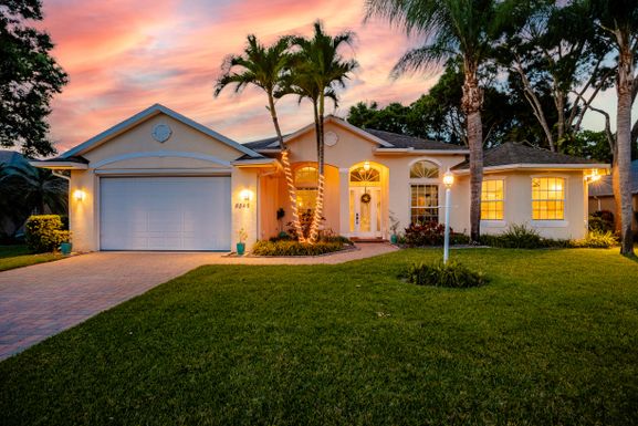 6546 35th Place, Vero Beach, FL 32966