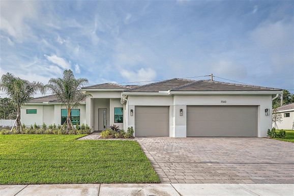 1560 Lago, Palm City, FL 34990