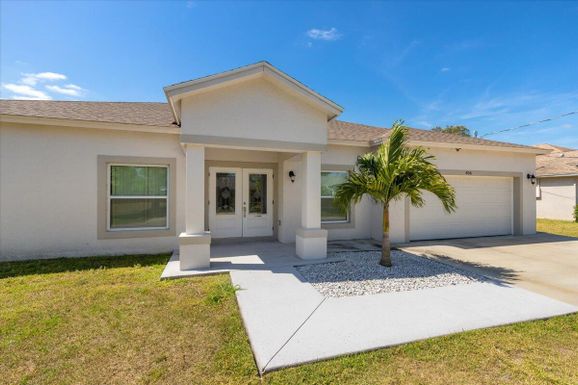 406 Ridgecrest, Port Saint Lucie, FL 34953