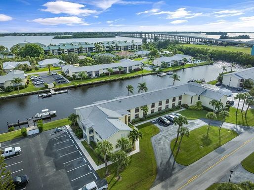 1860 Robalo, Vero Beach, FL 32960